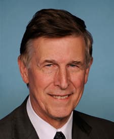 Official portrait of Donald Sternoff Beyer