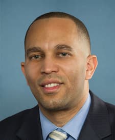 Official portrait of Hakeem S. Jeffries