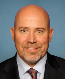 Official portrait of Thomas MacArthur