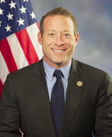 Official portrait of Josh Gottheimer
