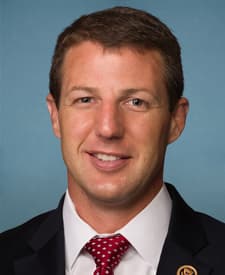 Official portrait of Markwayne Mullin